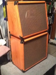 Wood Grain Guitar Speaker Cabinets With Dovetail Joinery And