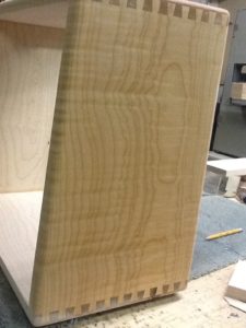 Wood Grain Guitar Speaker Cabinets With Dovetail Joinery And